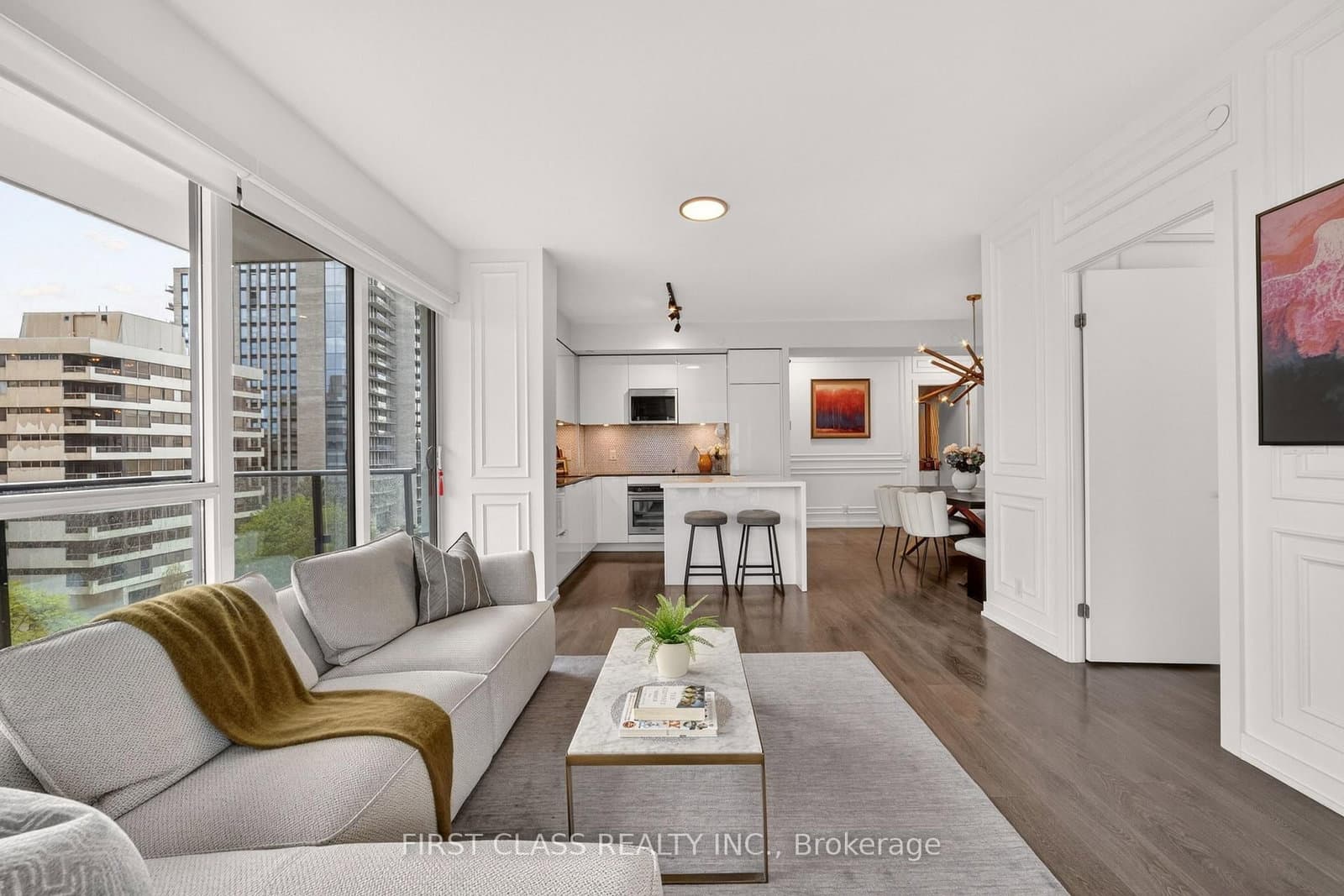 609 Avenue Road, Unit 707 thumbnail 12