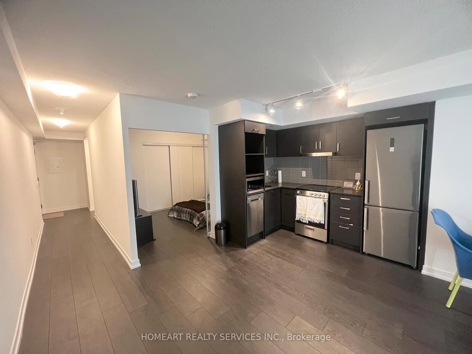 219 Dundas Street E, Unit 801 thumbnail 13