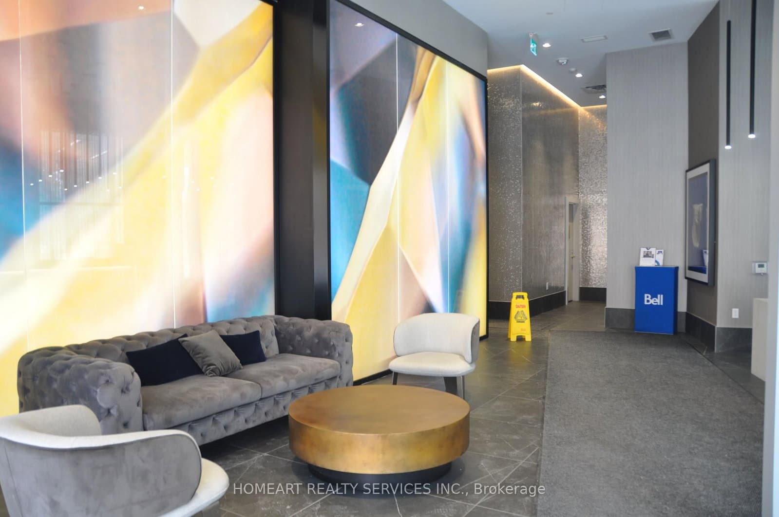 219 Dundas Street E, Unit 801 thumbnail 3