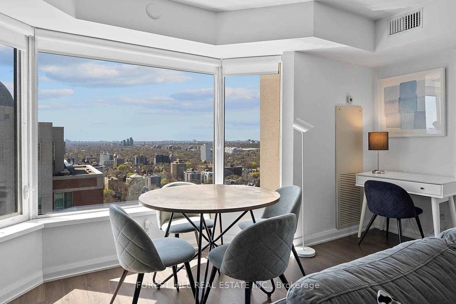 155 Yorkville Avenue, Unit 2917 thumbnail 16