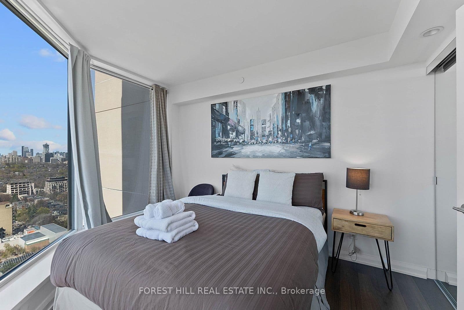 155 Yorkville Avenue, Unit 2917 thumbnail 23