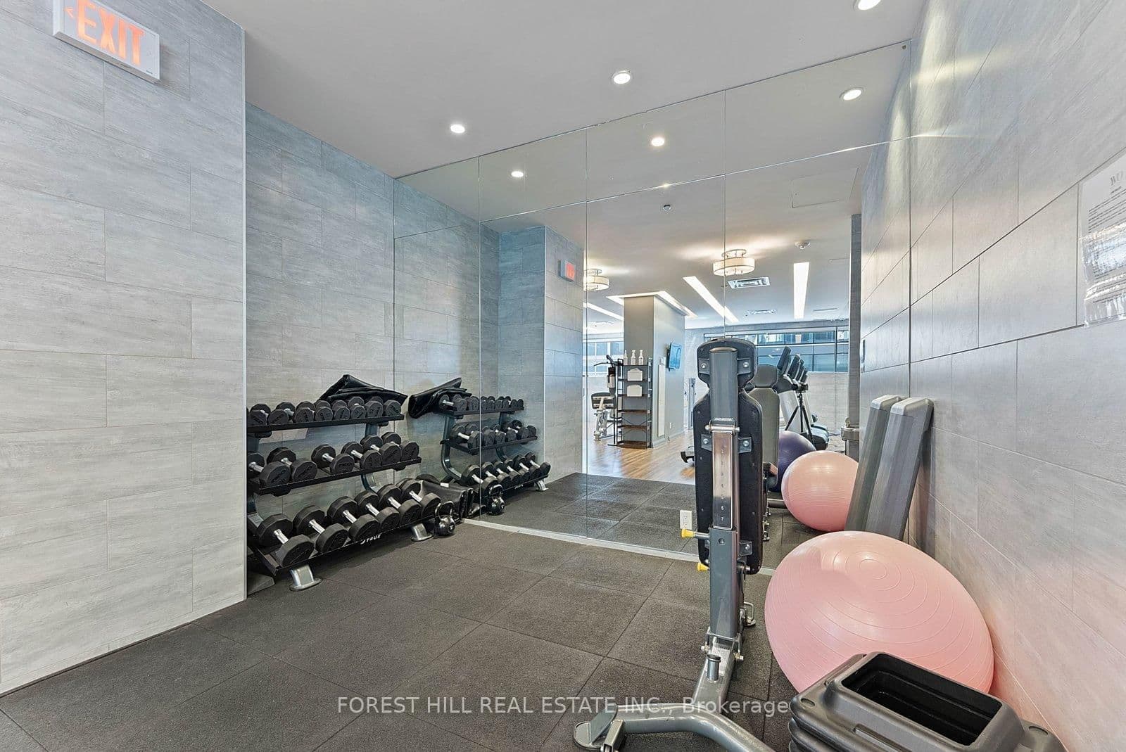 155 Yorkville Avenue, Unit 2917 thumbnail 42