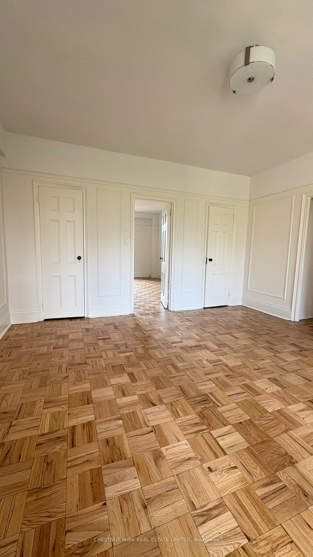 1 Clarendon Avenue, Unit 405 thumbnail 21