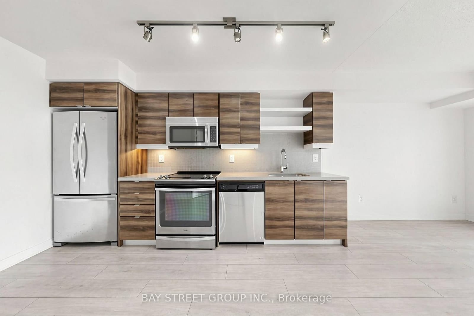 525 Adelaide Street W, Unit 1118 thumbnail 10