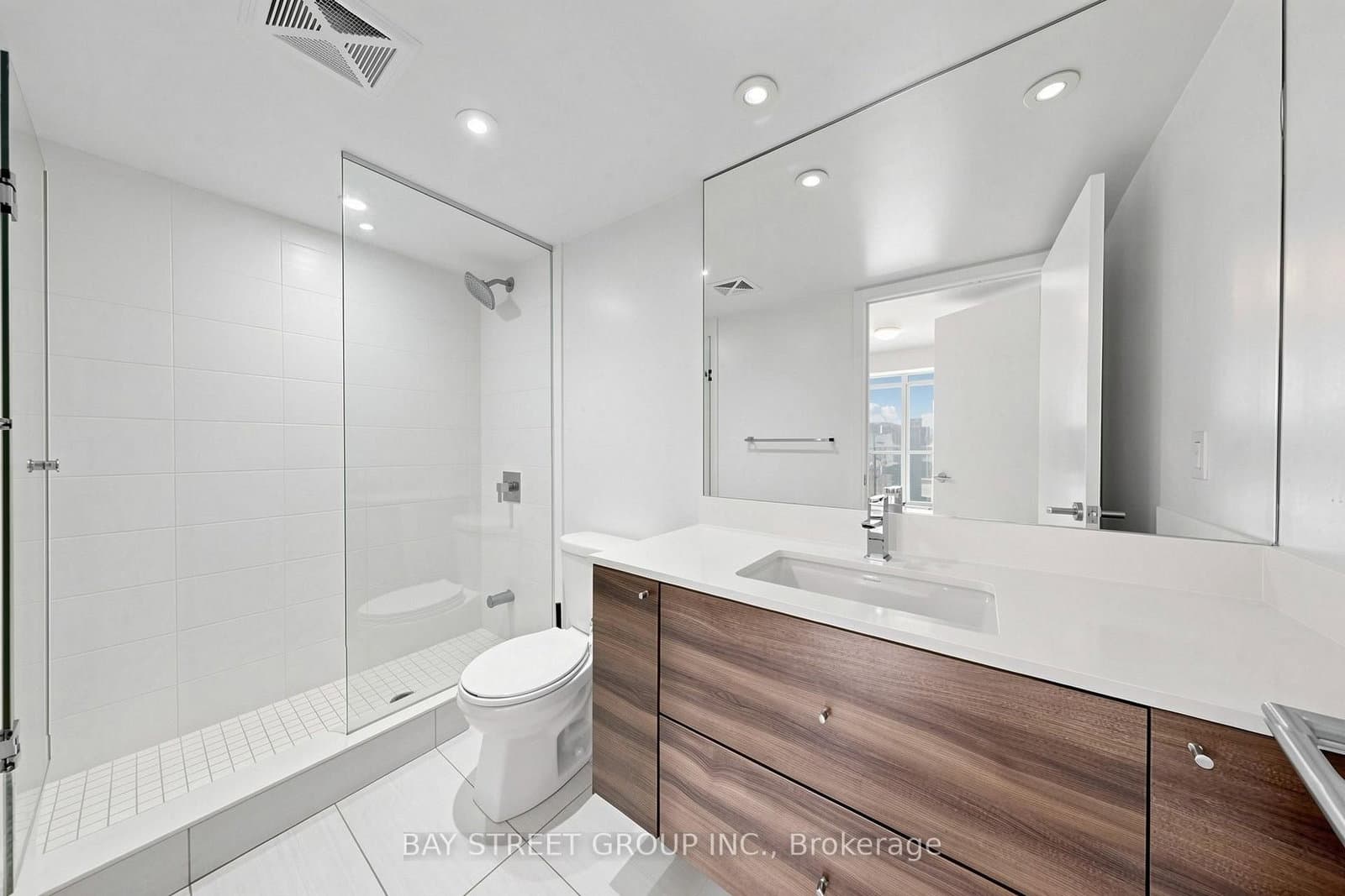 525 Adelaide Street W, Unit 1118 thumbnail 18