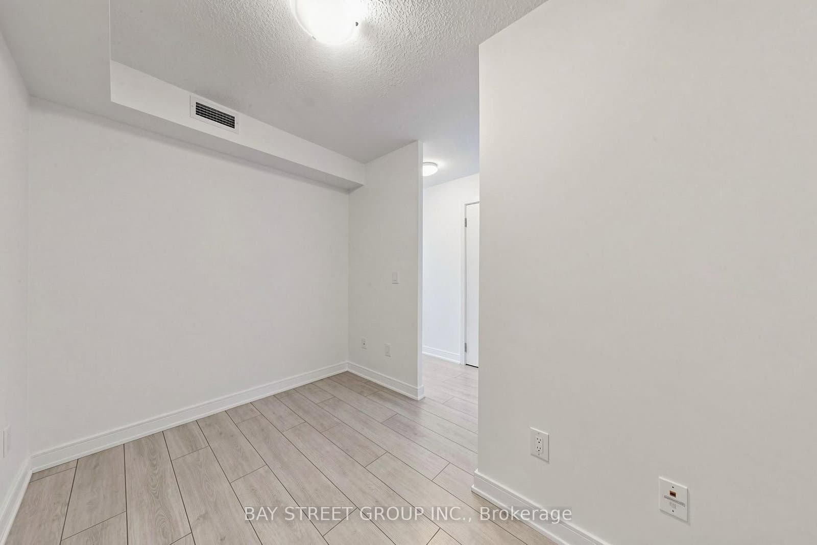 525 Adelaide Street W, Unit 1118 thumbnail 22