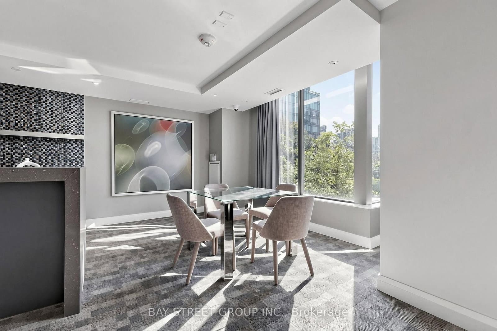 525 Adelaide Street W, Unit 1118 thumbnail 32