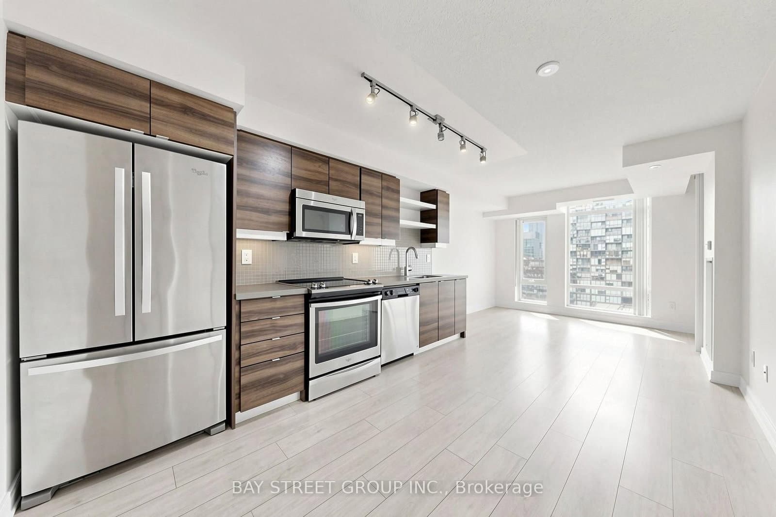 525 Adelaide Street W, Unit 1118 thumbnail 5