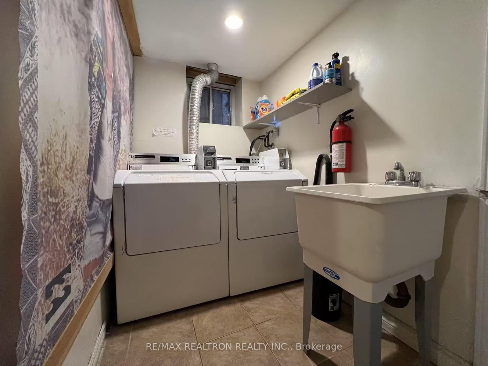 108 Admiral Road, Unit 6 thumbnail 12