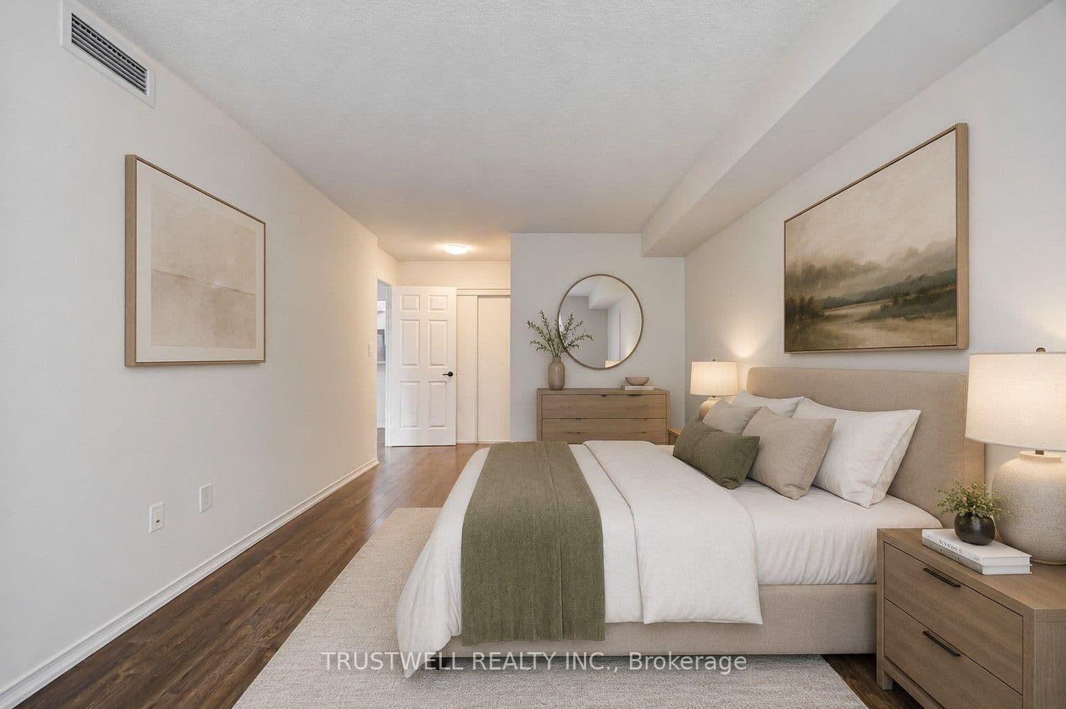39 Pemberton Avenue, Unit 401 thumbnail 15