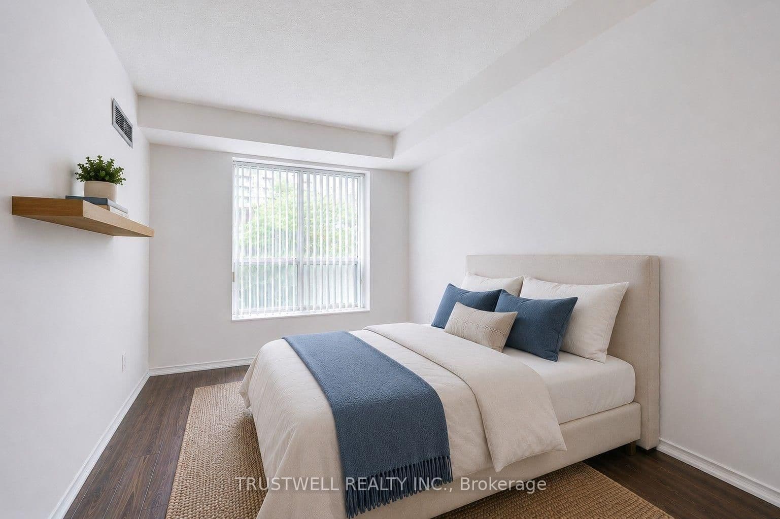 39 Pemberton Avenue, Unit 401 thumbnail 19