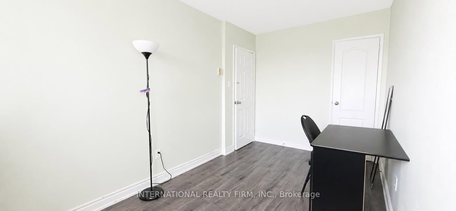 40 Sunny Glenway, Unit 308 thumbnail 18