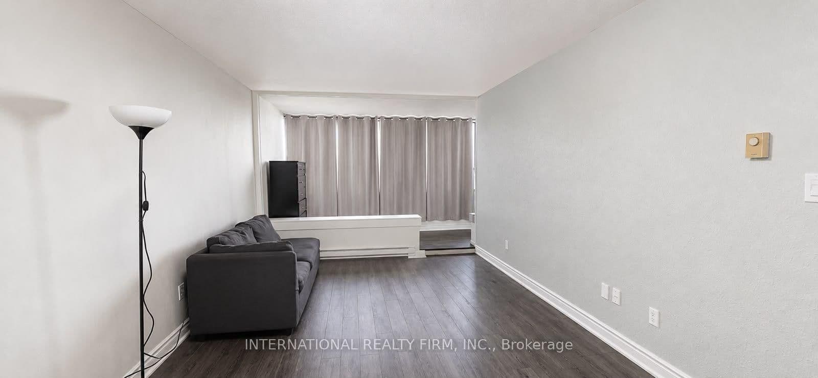 40 Sunny Glenway, Unit 308 thumbnail 9