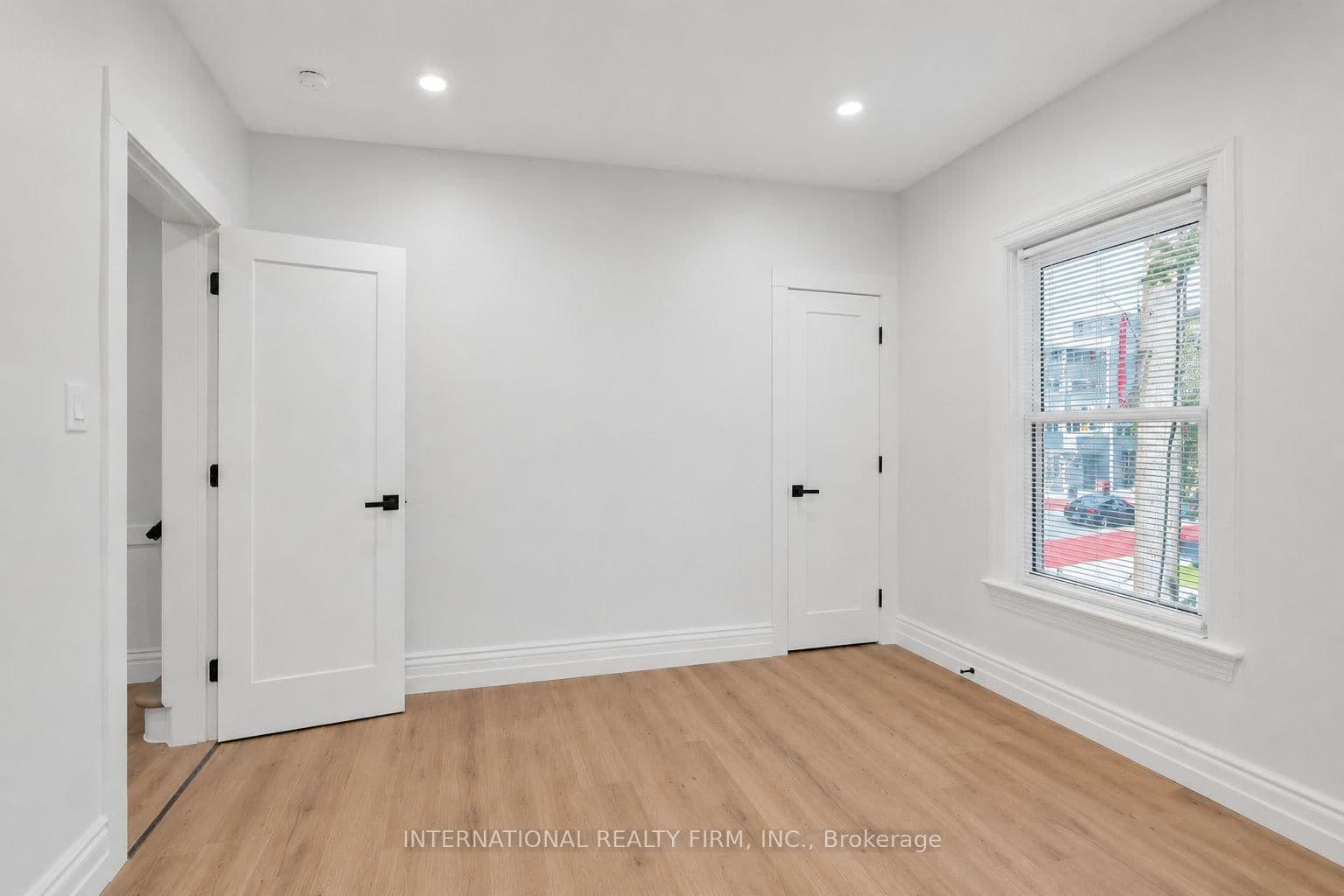 793 Dufferin Street, Unit Upper thumbnail 7