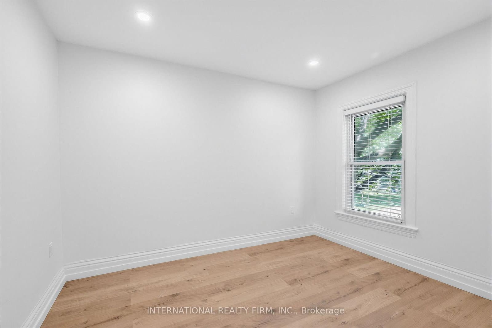 793 Dufferin Street, Unit Upper thumbnail 9