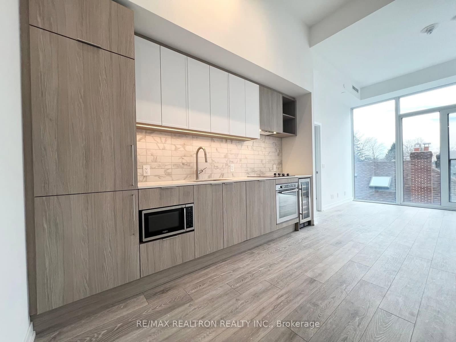 2020 Bathurst Street, Unit 207 thumbnail 15