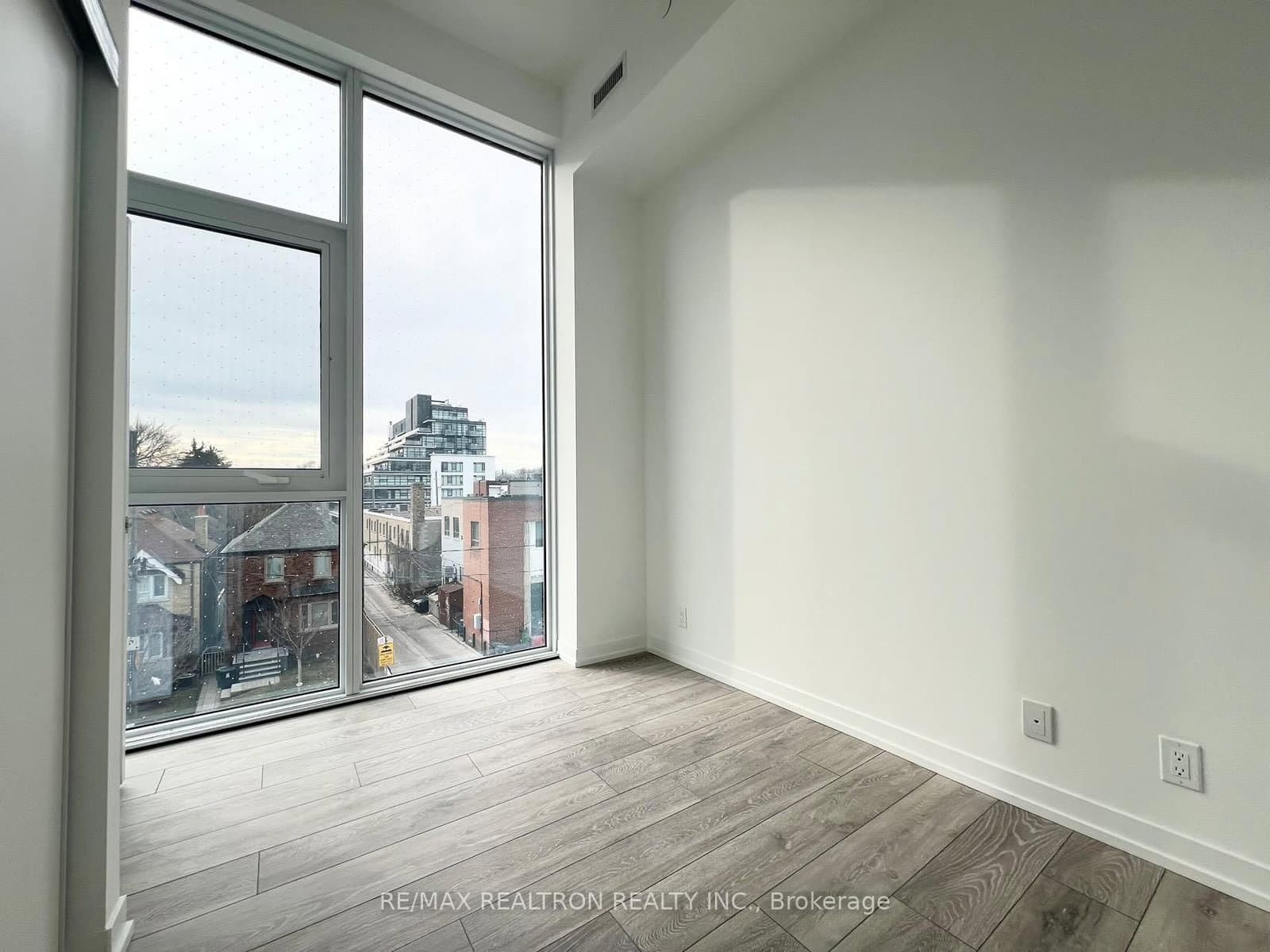 2020 Bathurst Street, Unit 207 thumbnail 26