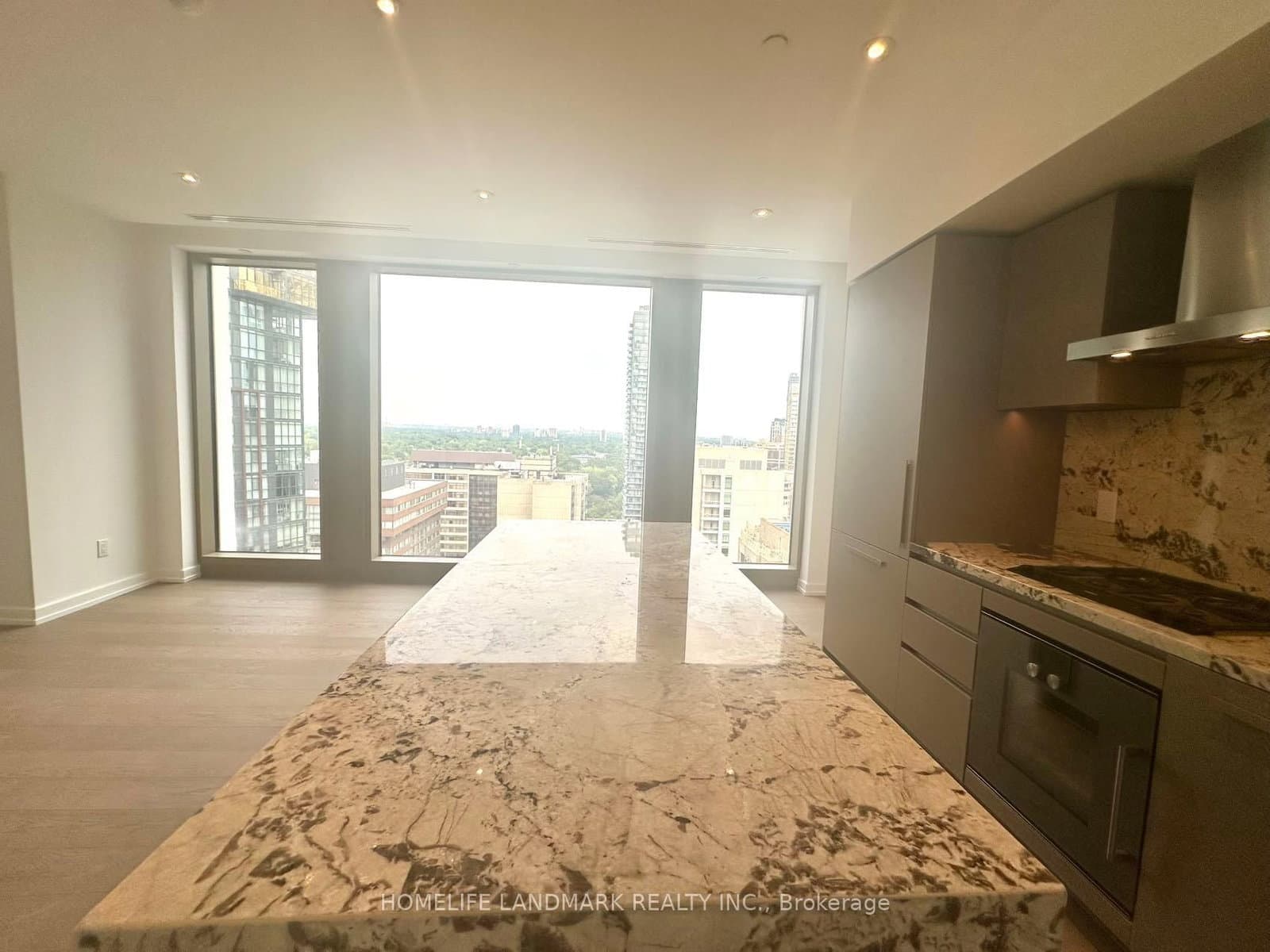 50 Scollard Street, Unit 1701 thumbnail 11