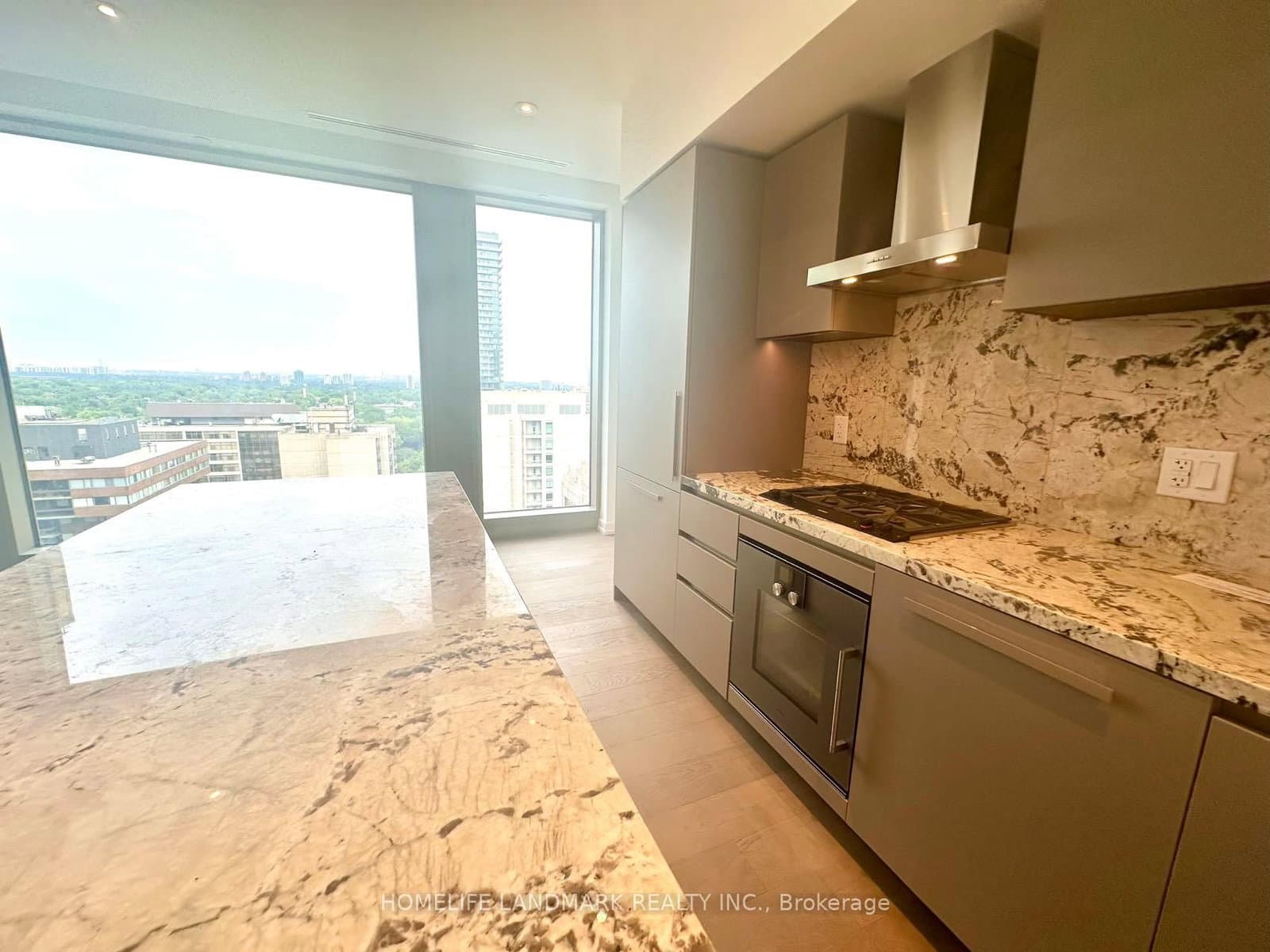 50 Scollard Street, Unit 1701 thumbnail 13