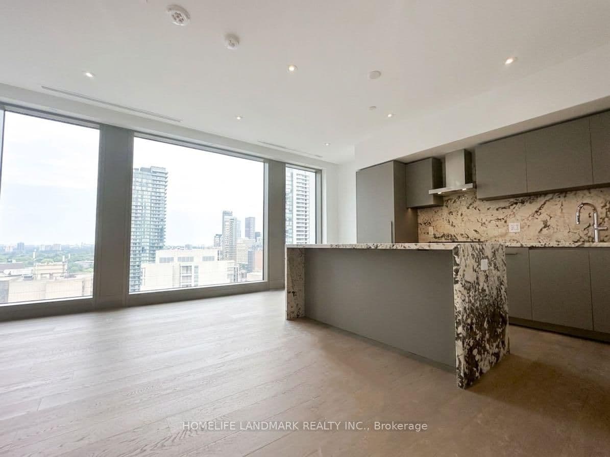 50 Scollard Street, Unit 1701 thumbnail 15