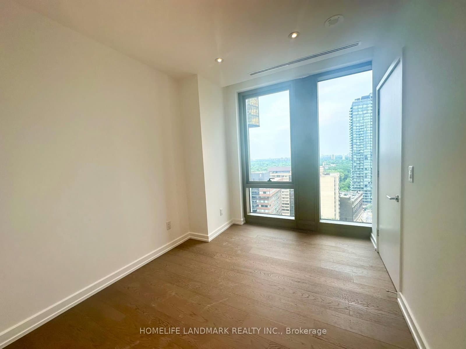 50 Scollard Street, Unit 1701 thumbnail 21