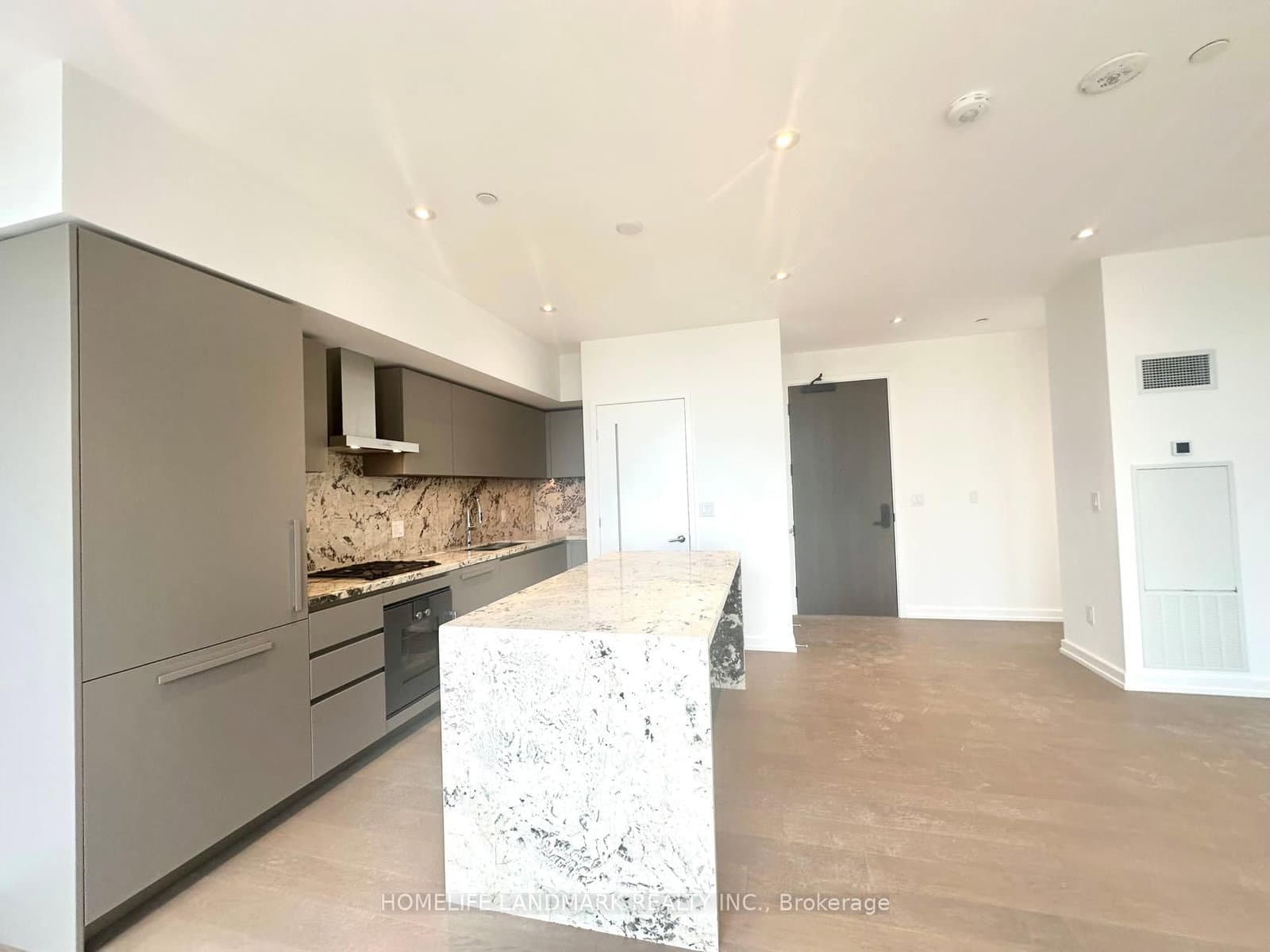 50 Scollard Street, Unit 1701 thumbnail 9