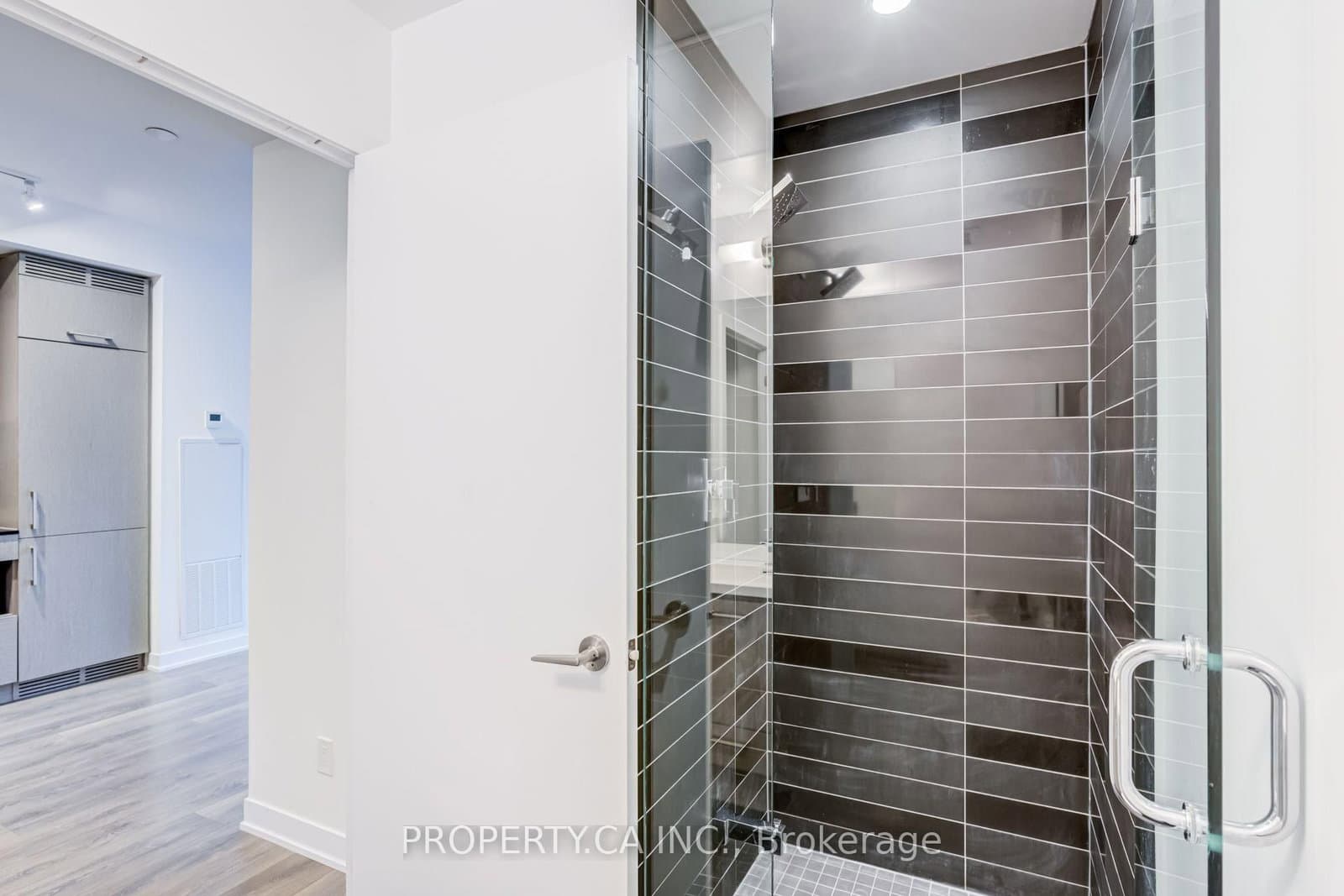 87 Peter Street, Unit 3715 thumbnail 24