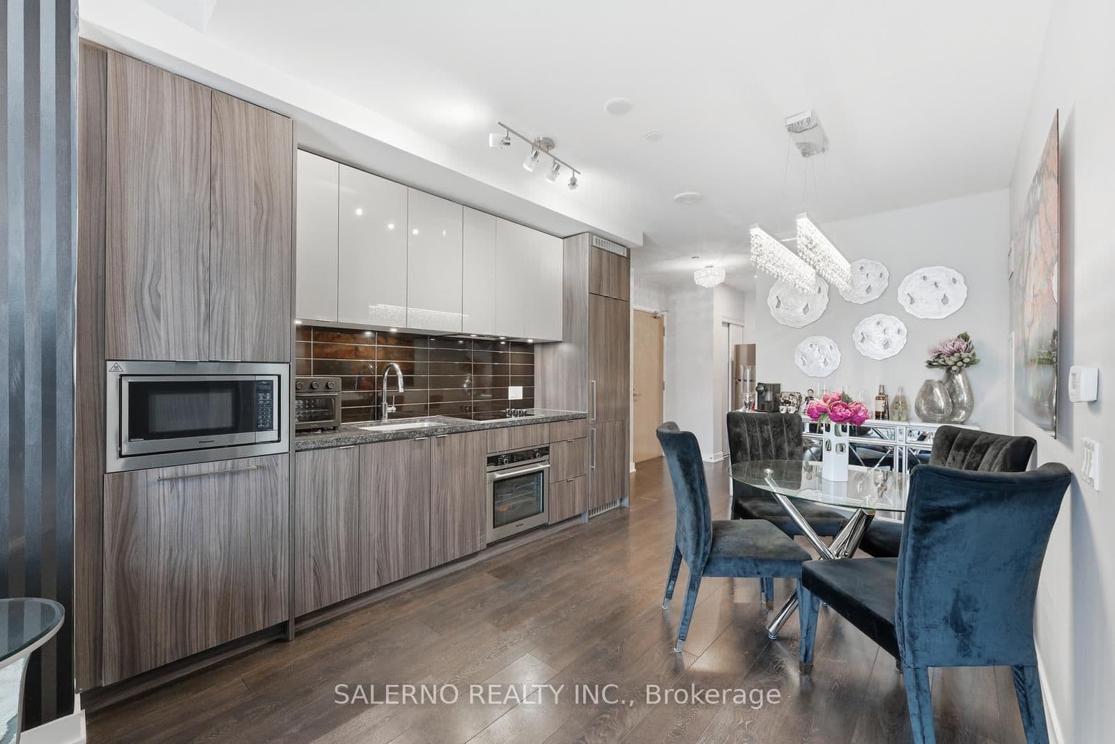 125 Blue Jays Way, Unit 5503 thumbnail 10