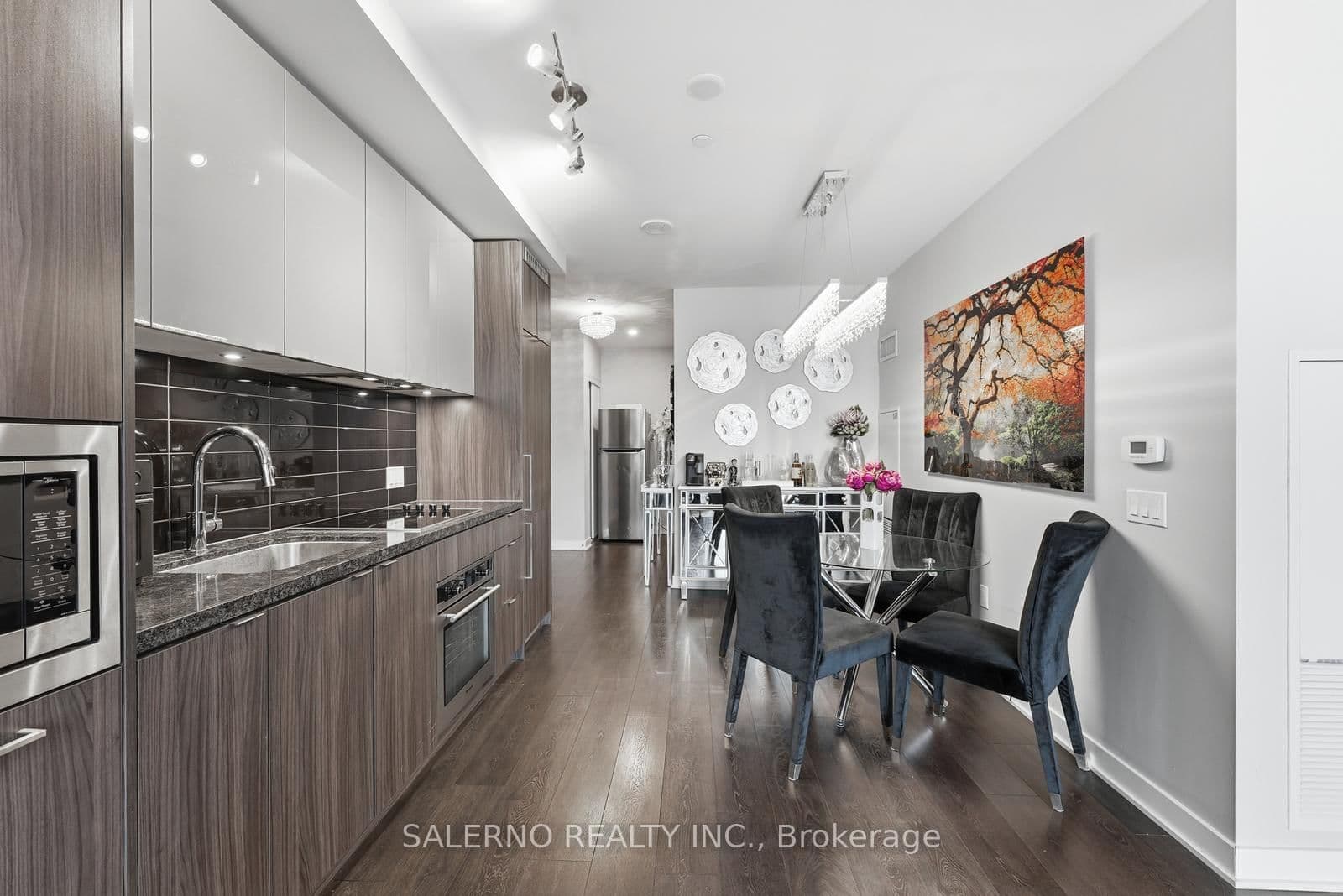 125 Blue Jays Way, Unit 5503 thumbnail 11