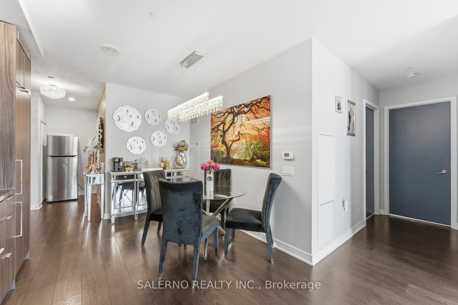 125 Blue Jays Way, Unit 5503 thumbnail 18
