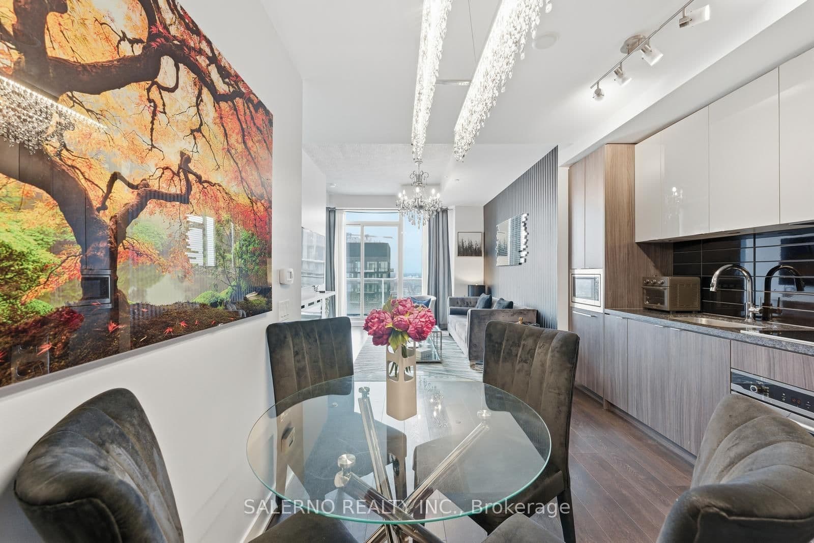 125 Blue Jays Way, Unit 5503 thumbnail 19