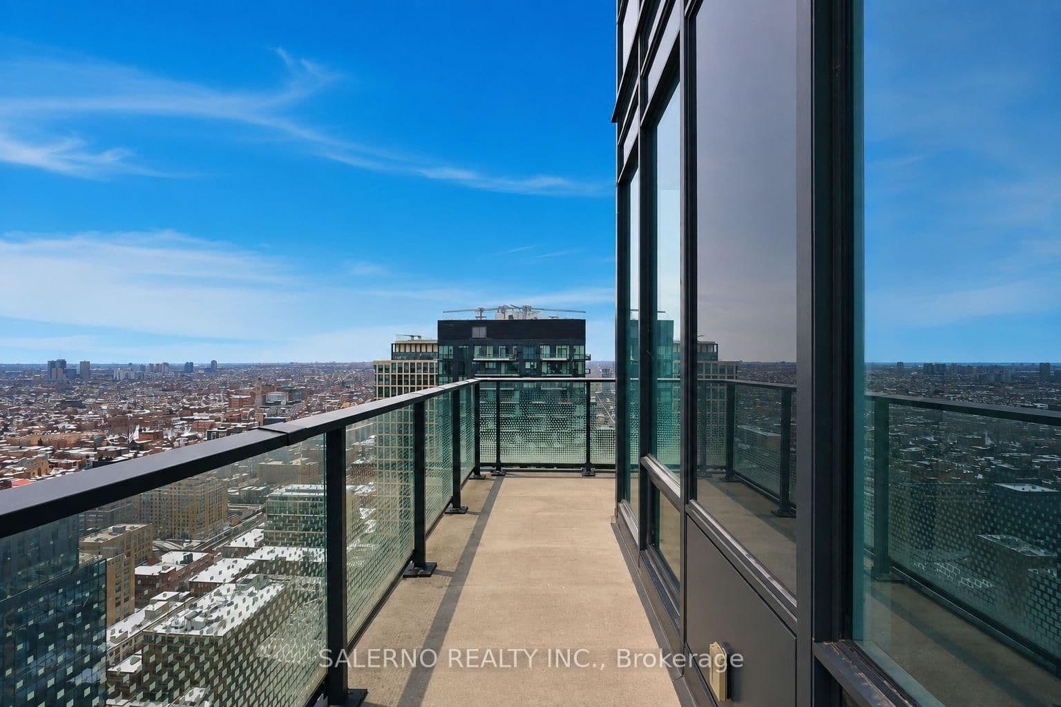 125 Blue Jays Way, Unit 5503 thumbnail 34
