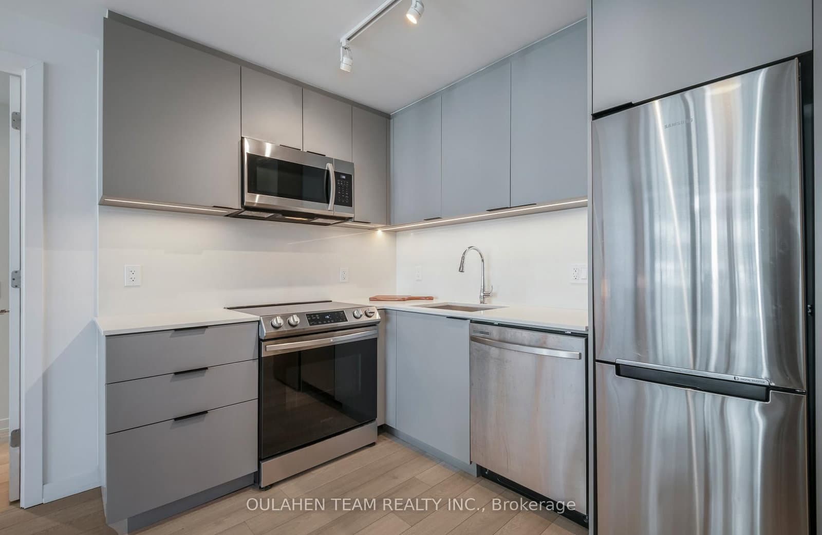 50 Power Street, Unit 1116 thumbnail 4