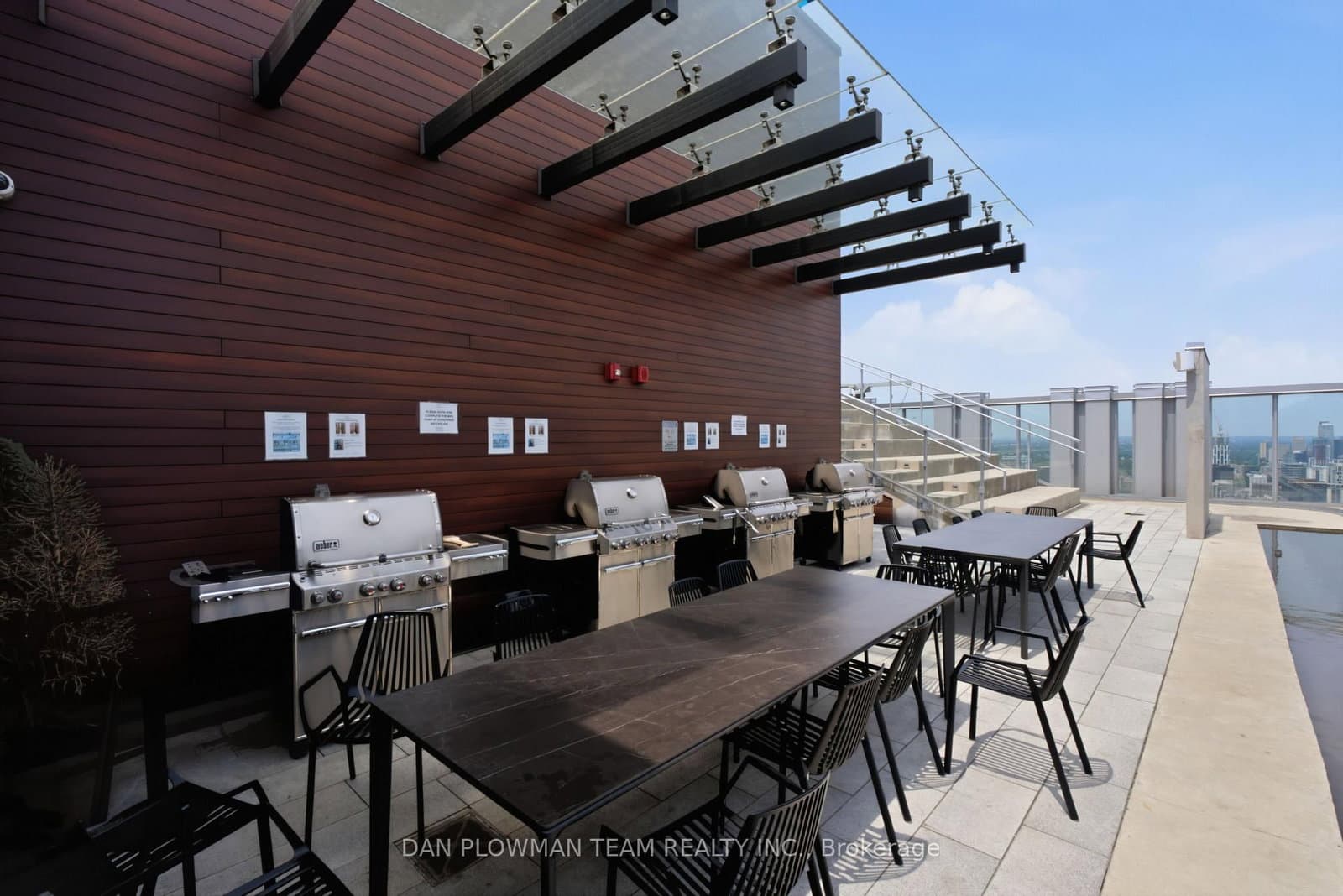 1 Yorkville Avenue, Unit 901 thumbnail 40