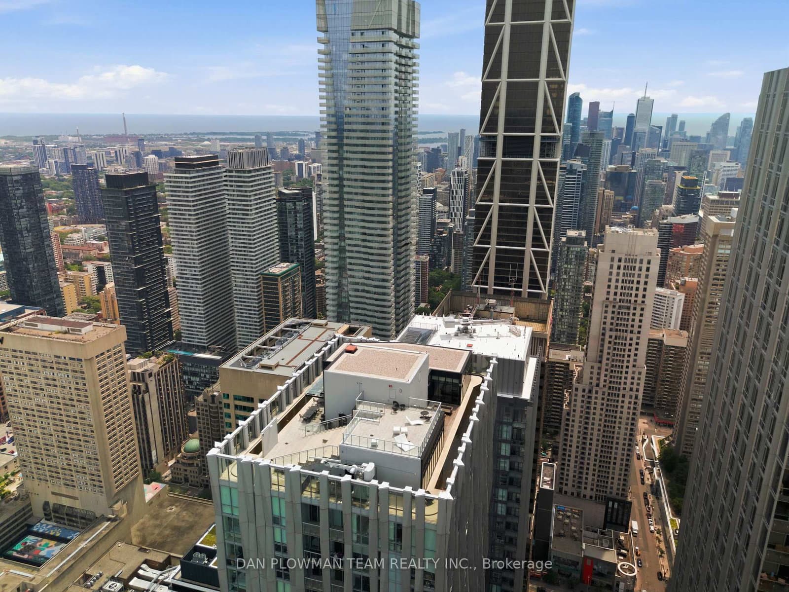 1 Yorkville Avenue, Unit 901 thumbnail 41