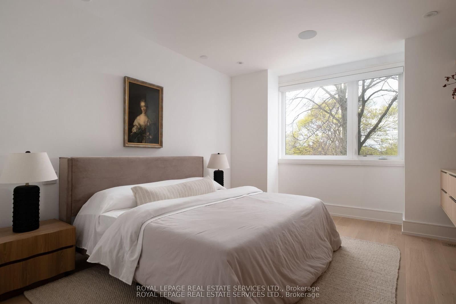 237 Bedford Park Avenue thumbnail 17