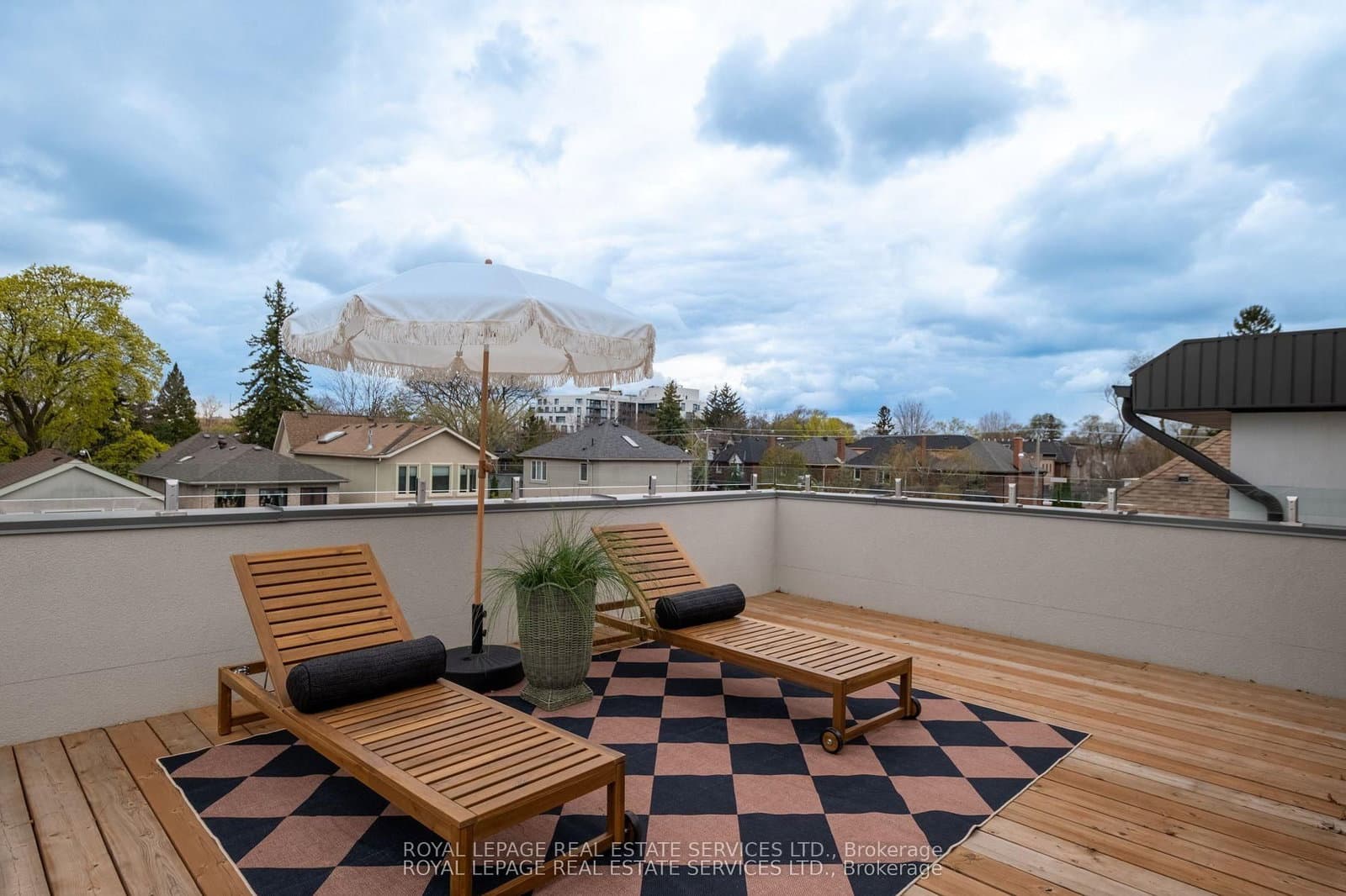 237 Bedford Park Avenue thumbnail 23