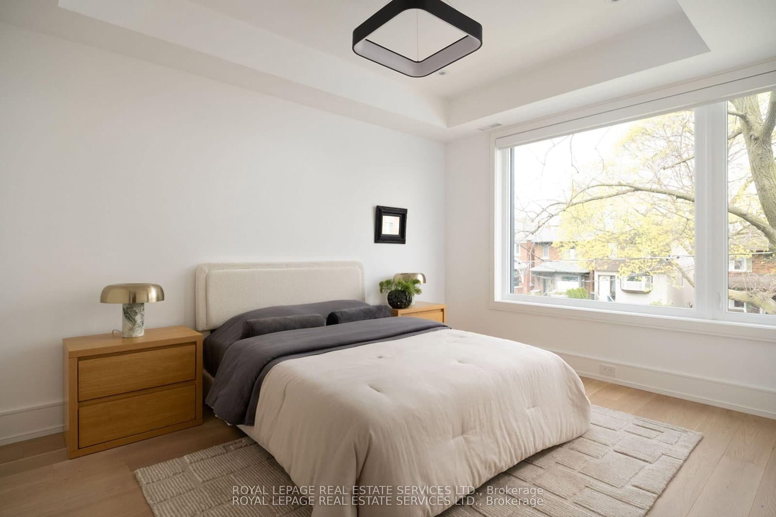 237 Bedford Park Avenue thumbnail 24
