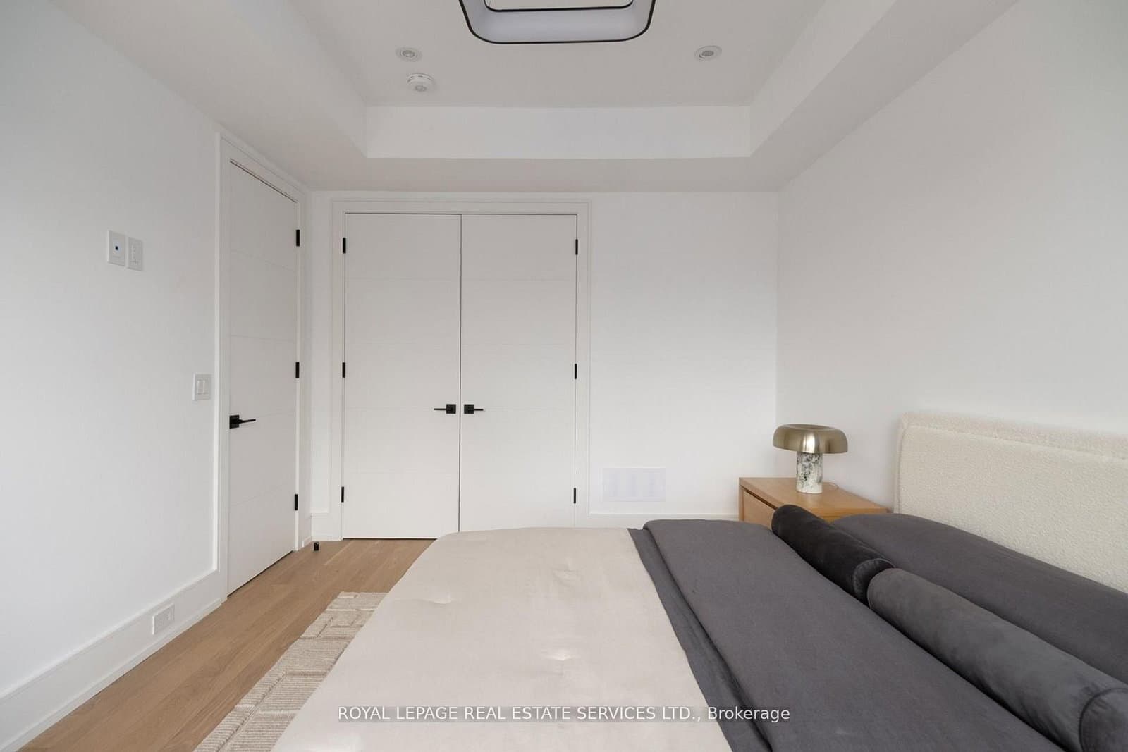 237 Bedford Park Avenue thumbnail 26