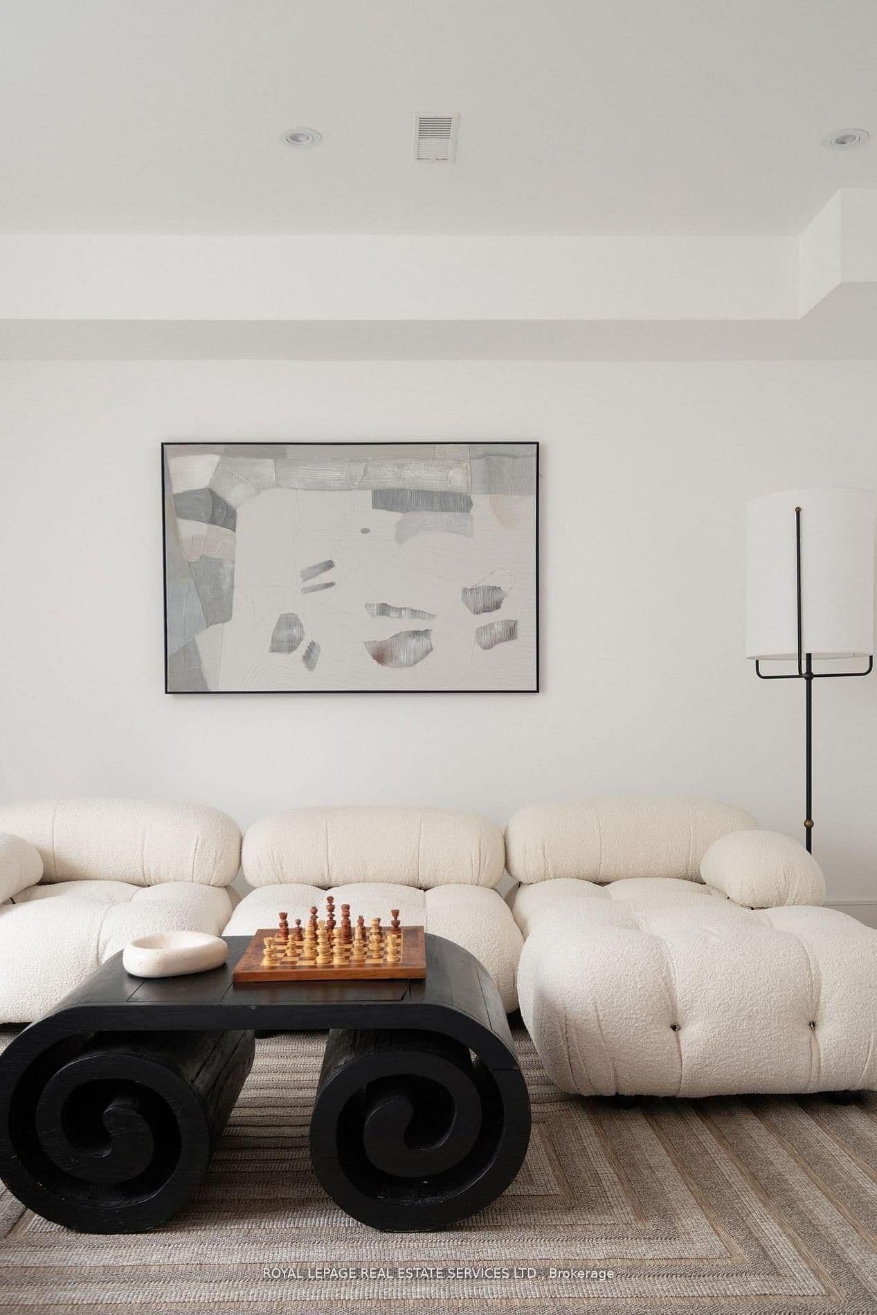 237 Bedford Park Avenue thumbnail 37