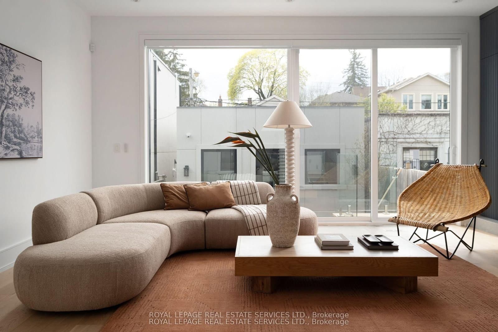 237 Bedford Park Avenue thumbnail 4