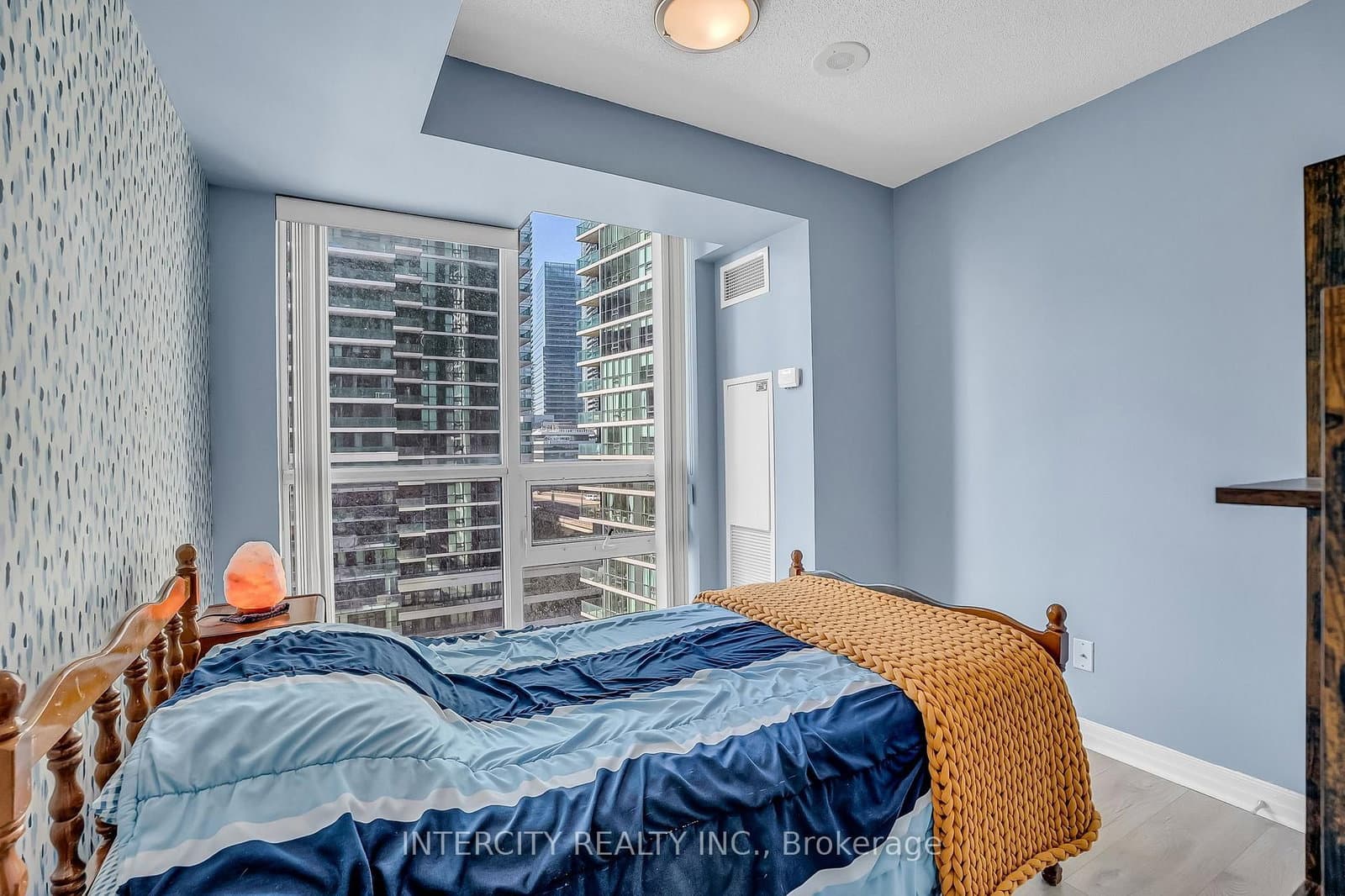12 Yonge Street, Unit 1010 thumbnail 28