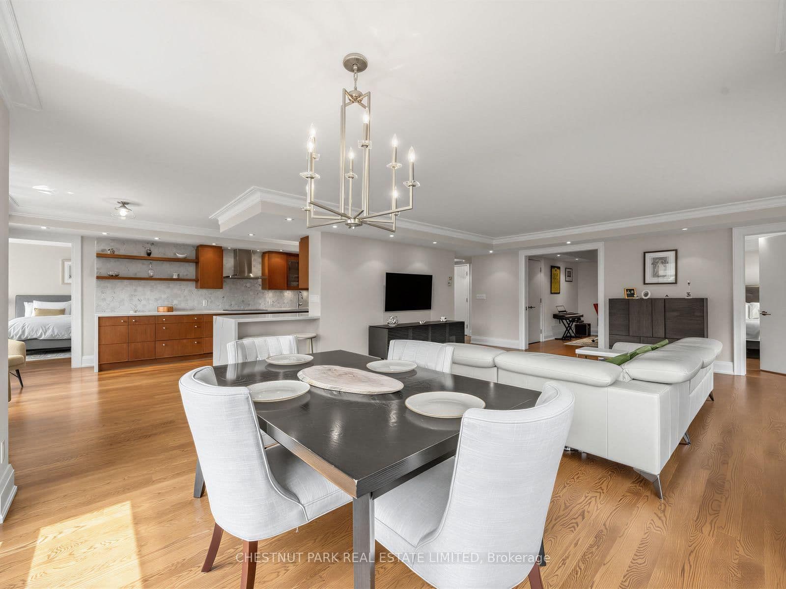 625 Avenue Road, Unit 304 thumbnail 11