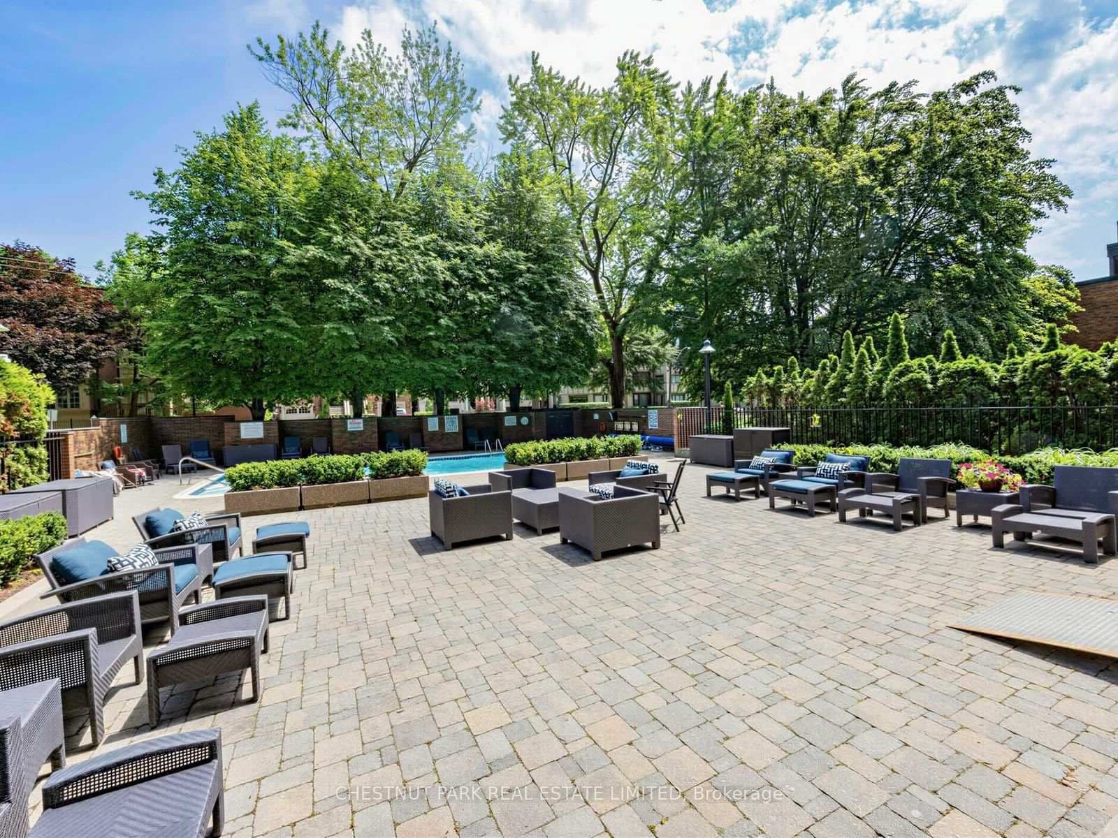 625 Avenue Road, Unit 304 thumbnail 27