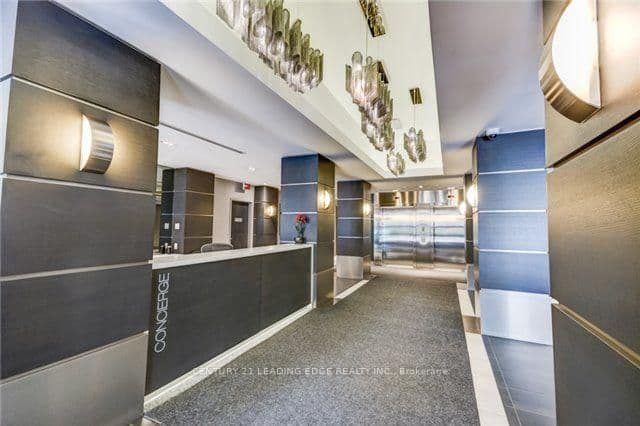 399 Adelaide Street W, Unit Ph1008 thumbnail 14