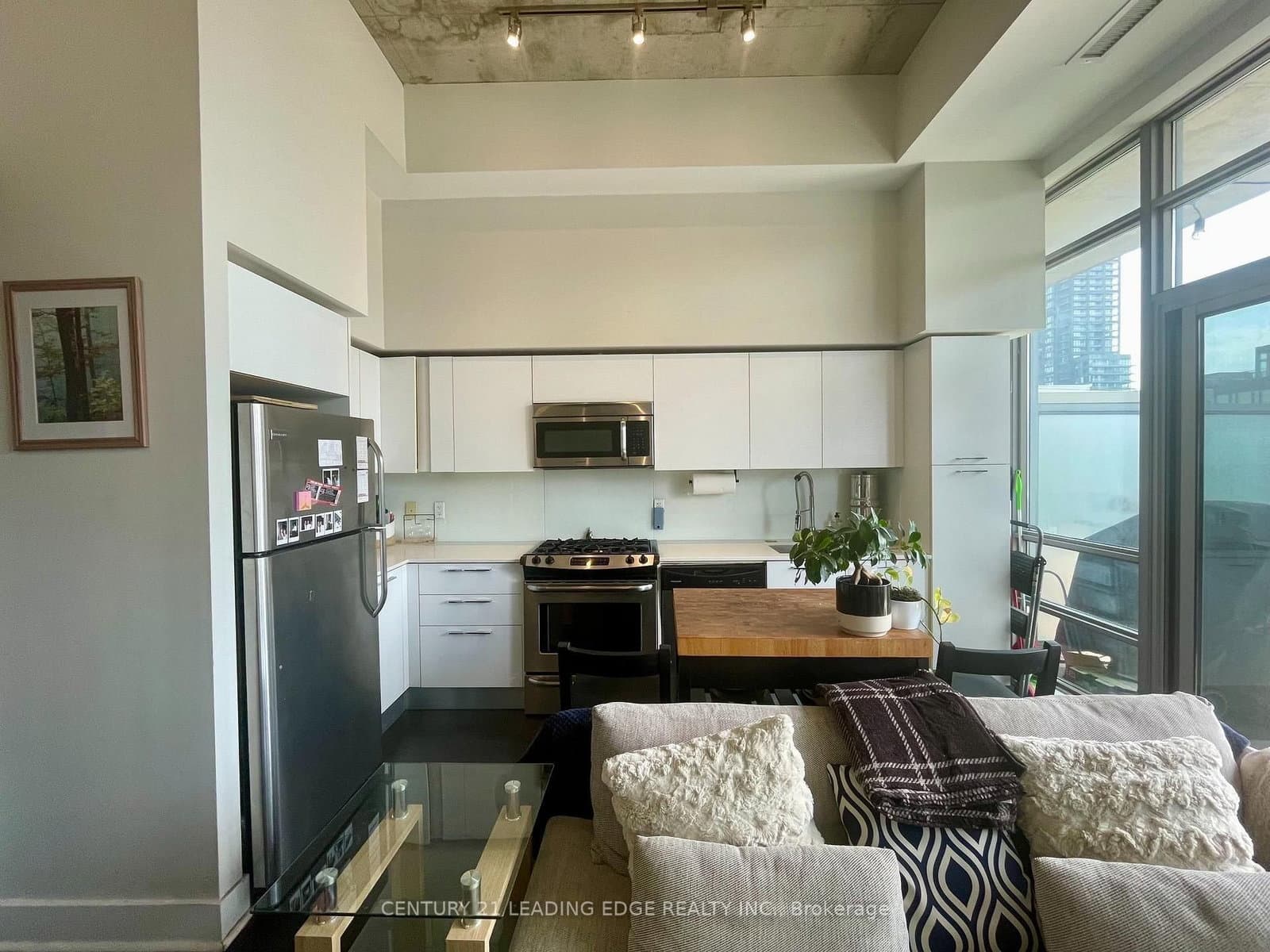 399 Adelaide Street W, Unit Ph1008 thumbnail 5