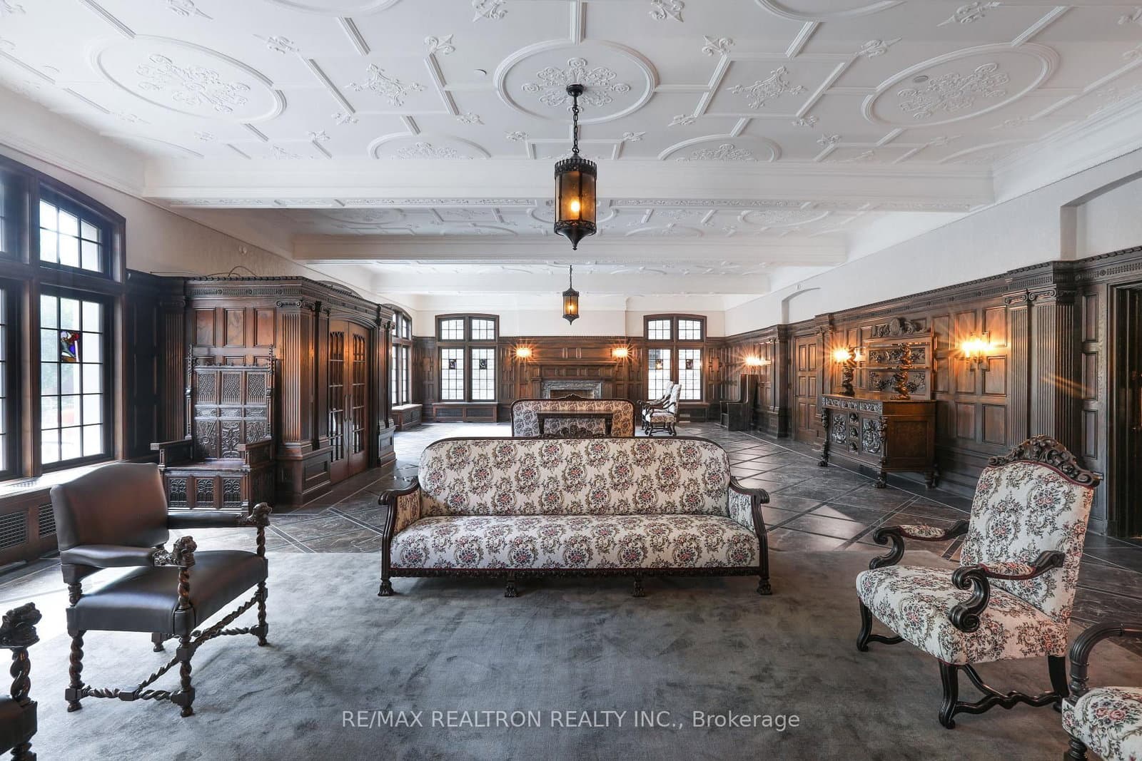 2 Clarendon Avenue, Unit 206 thumbnail 20