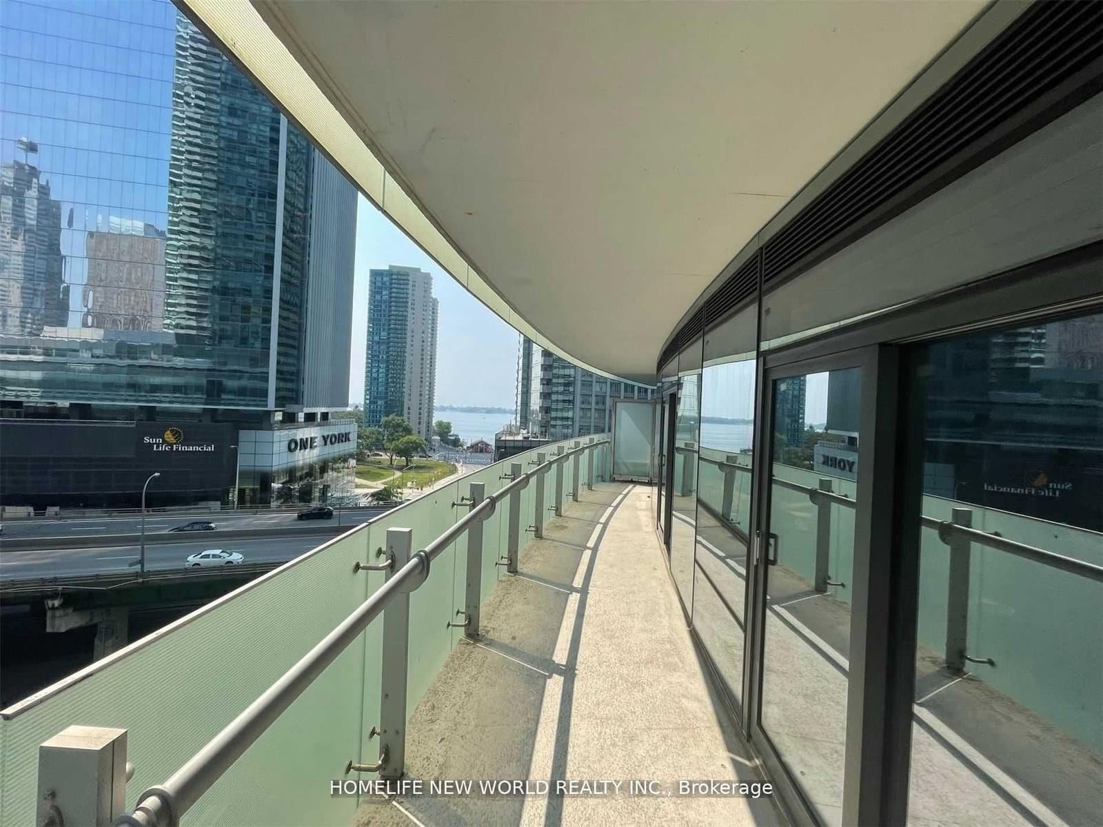 14 York Street, Unit 601 thumbnail 10