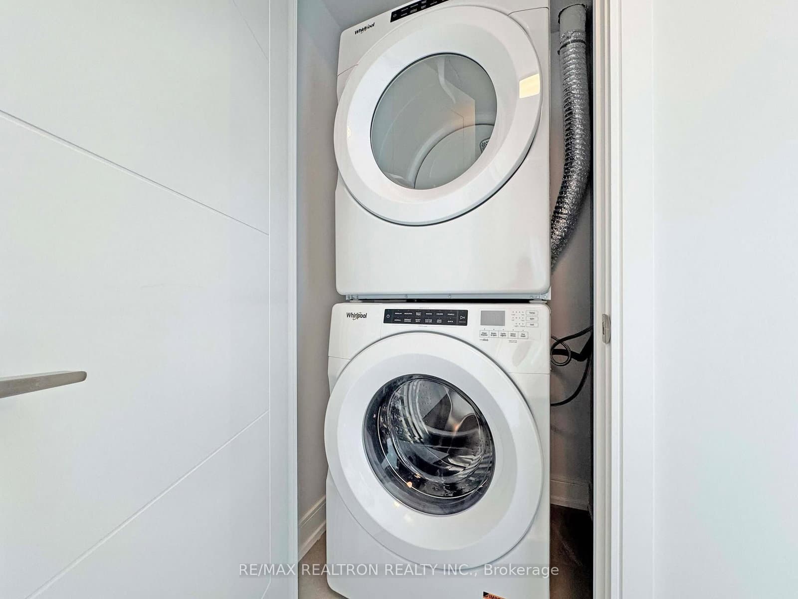 664 Spadina Avenue, Unit 1001 thumbnail 14
