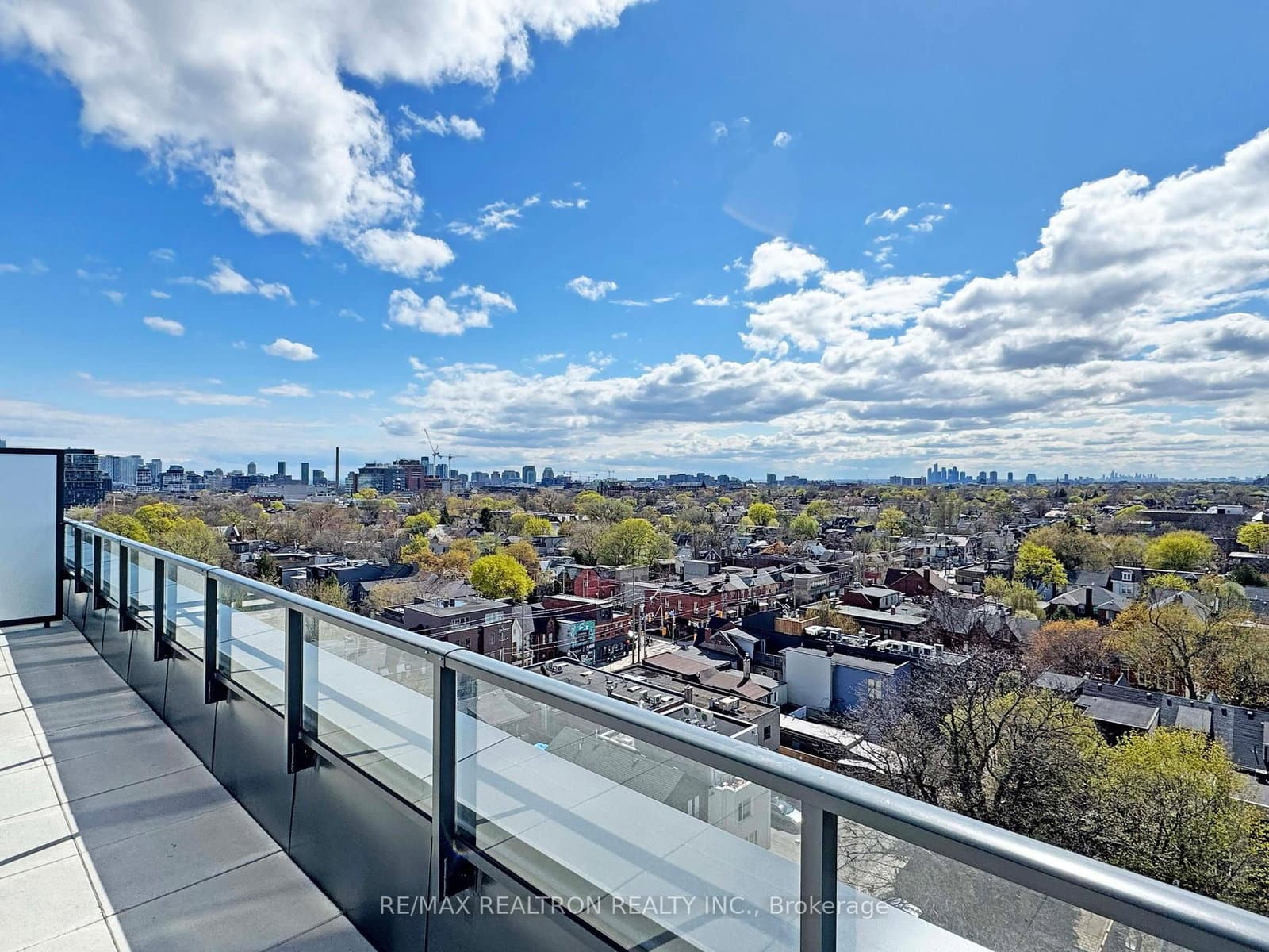 664 Spadina Avenue, Unit 1001 thumbnail 17